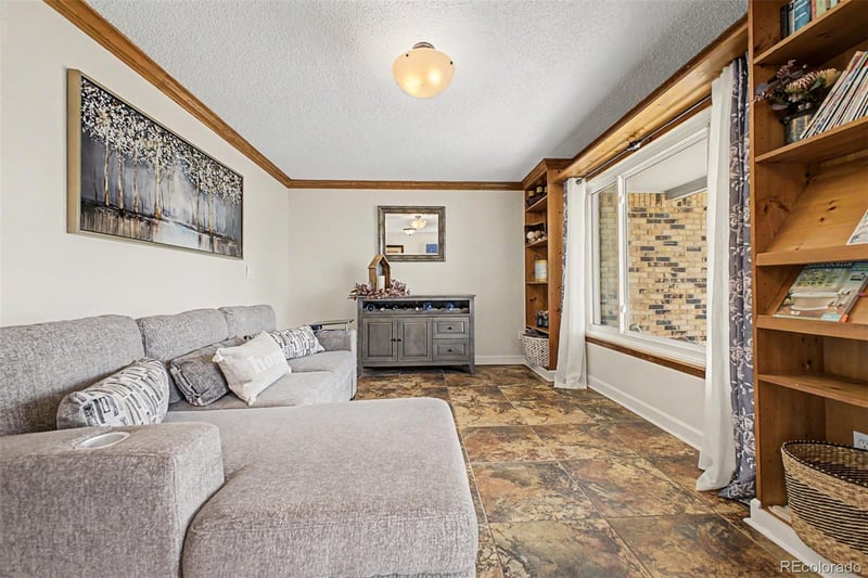 4002 Argonne Way, Aurora, CO 80013