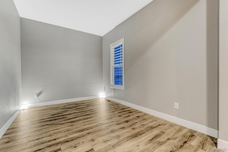 2083 Rim Ridge Dr, Castle Rock, CO 80108