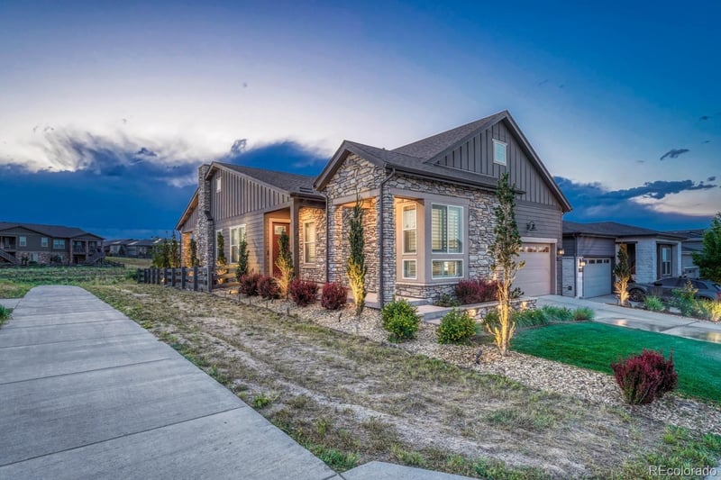 2083 Rim Ridge Dr, Castle Rock, CO 80108