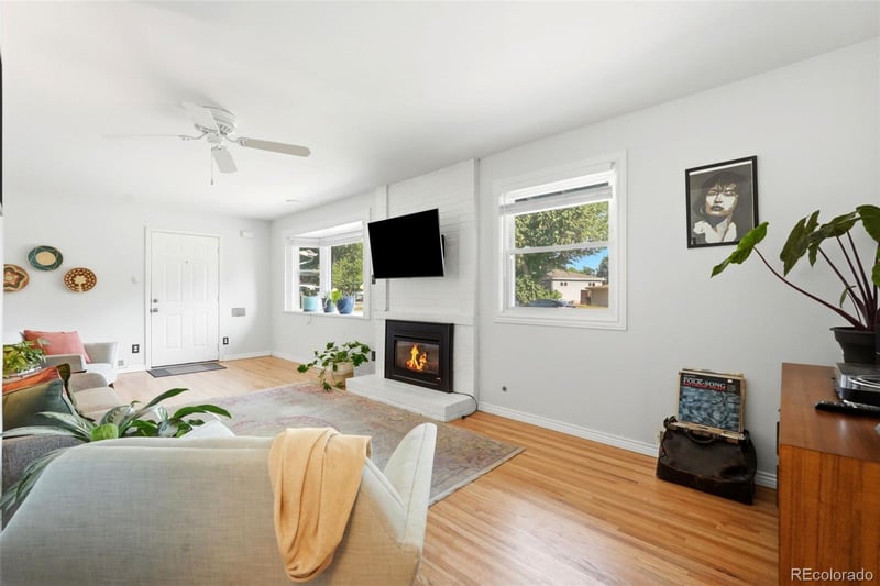 1330 S Ivanhoe Way, Denver, CO 80224