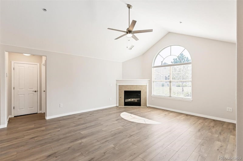 1996 Espana Ct #B, Aurora, CO 80013