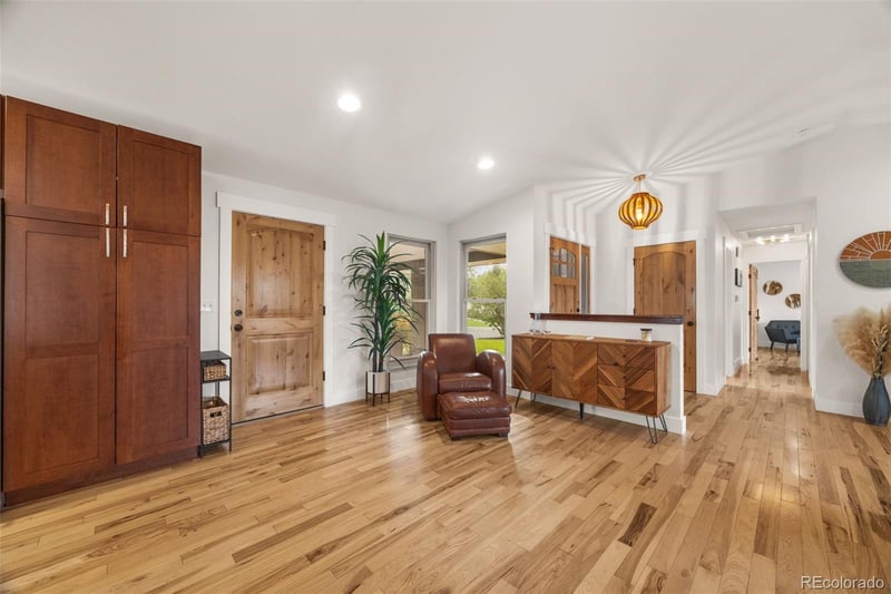 102 Jackson Cir, Louisville, CO 80027