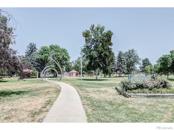 1827 Collyer St, Longmont, CO 80501