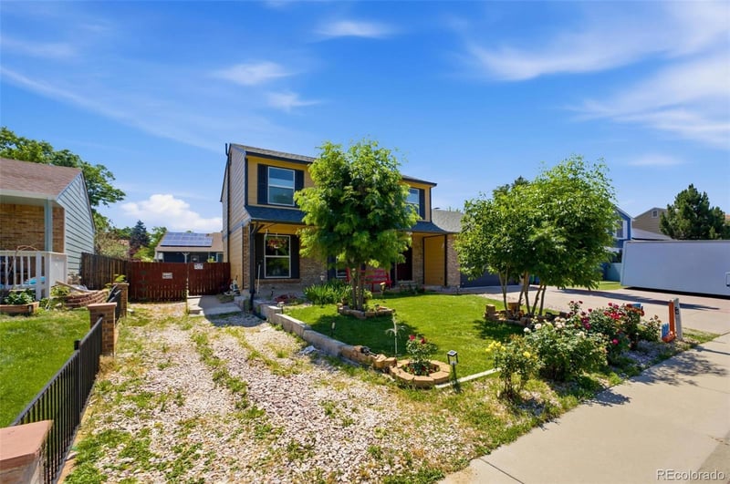1154 Kalispell St, Aurora, CO 80017