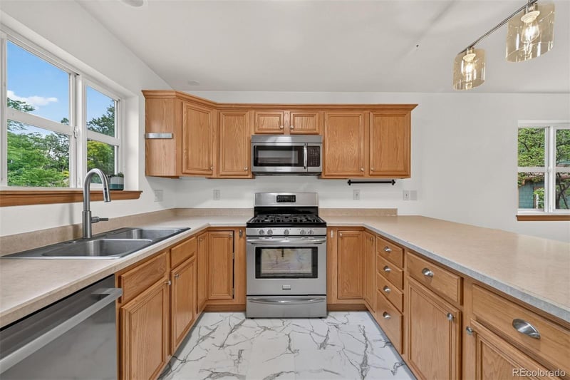 1359 Lindenwood Grv, Colorado Springs, CO 80907