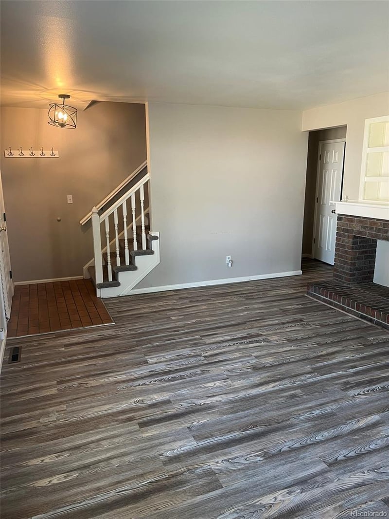 6932 Appleton Cir, Centennial, CO 80112