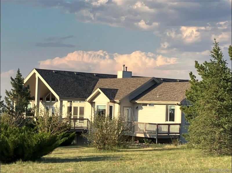 41920 Valley View Ct, Elizabeth, CO 80107