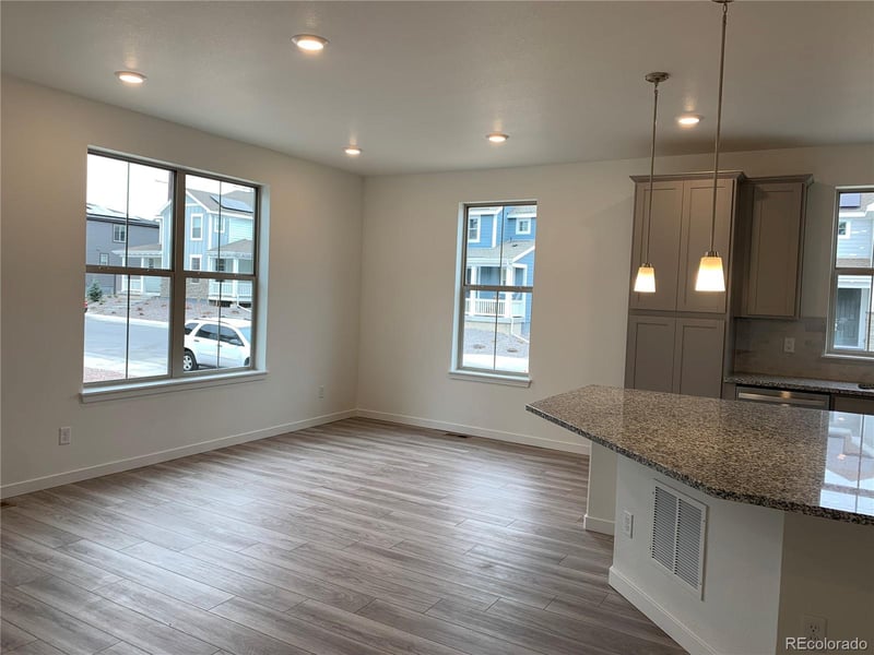 8376 Bijou Creek Ave, Littleton, CO 80125