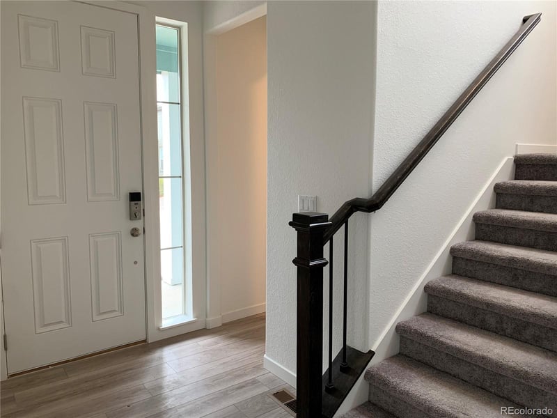 8376 Bijou Creek Ave, Littleton, CO 80125