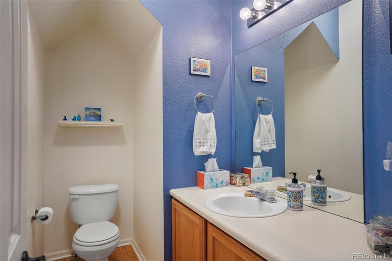 12105 2nd Dr, Aurora, CO 80011