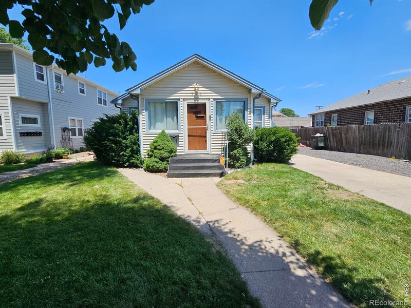 506 Oak St, Sterling, CO 80751