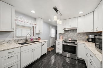 8 Elizabeth Ct, Longmont, CO 80501
