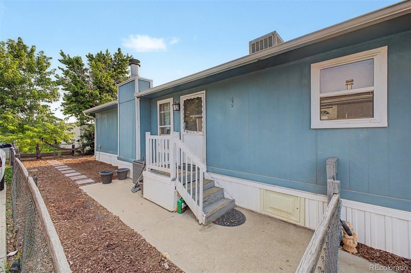 1400 S Collyer St Lot 256, Longmont, CO 80501