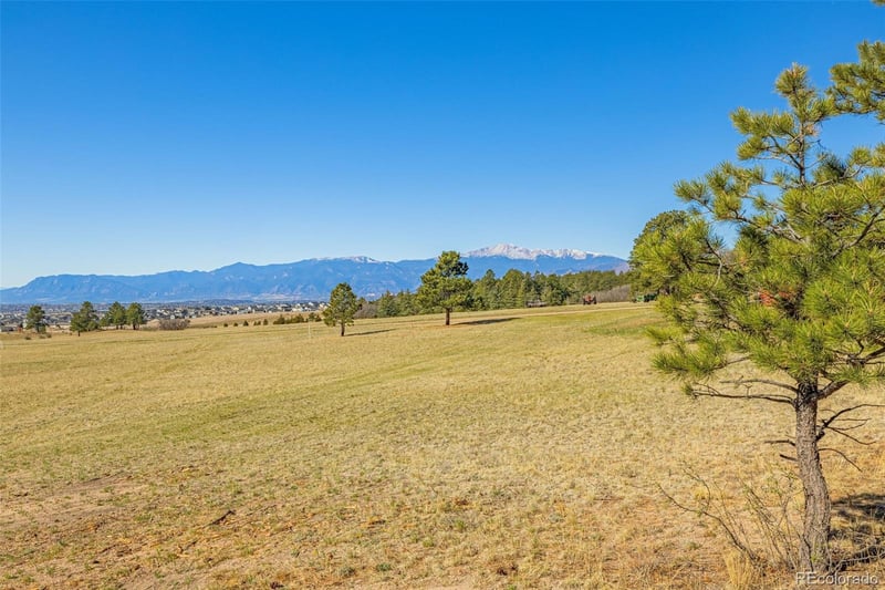 6060 Old Ranch Rd, Colorado Springs, CO 80908