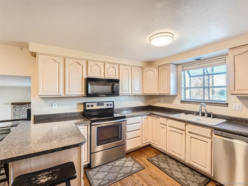 17829 Belleview Pl, Aurora, CO 80015