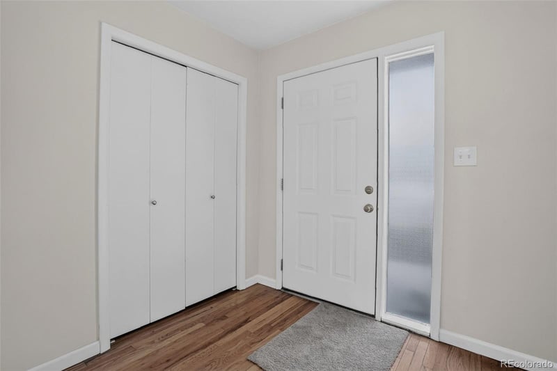 9820 Croke Dr, Northglenn, CO 80260