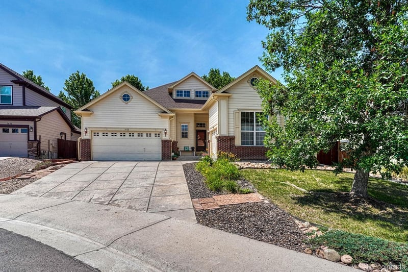 1422 Colebrook Ct, Castle Rock, CO 80109