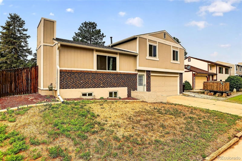 12175 Bellaire St, Thornton, CO 80241