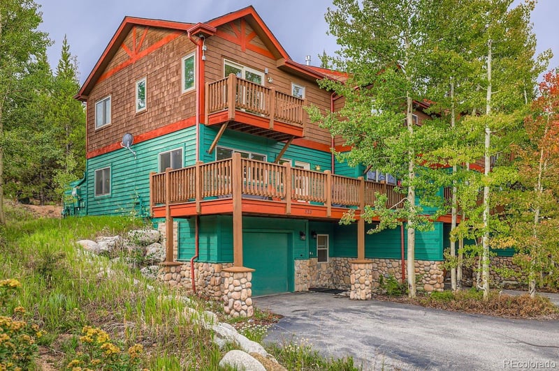 323 Twenty Grand Dr, Silverthorne, CO 80498