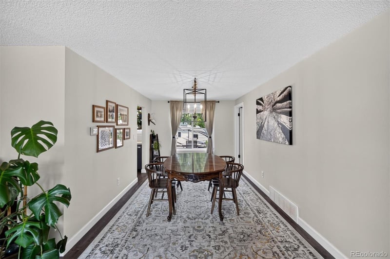 4052 Argonne Way, Aurora, CO 80013