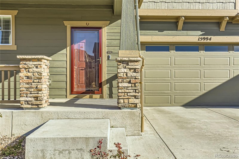 15994 Otero Cir, Englewood, CO 80112