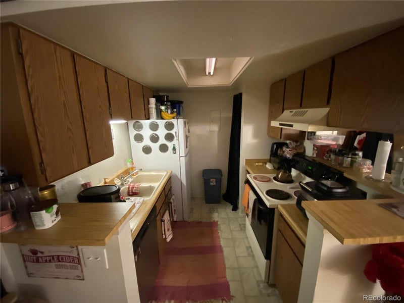 14192 Colorado Dr #202, Aurora, CO 80012