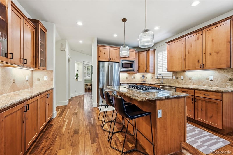 803 Clarkson St, Denver, CO 80209