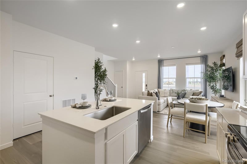 3504 Quincy Bay Pl, Loveland, CO 80538