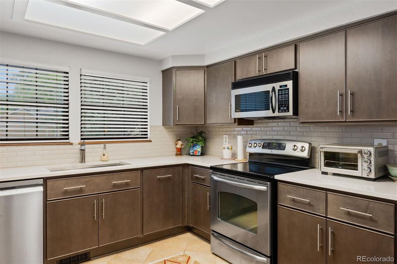 3026 Hinsdale Ave, Littleton, CO 80122
