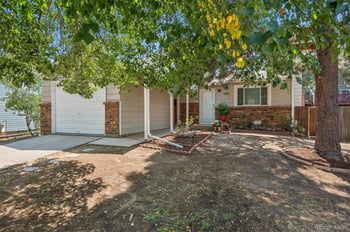 4955 S Quintero Cir, Aurora, CO 80015