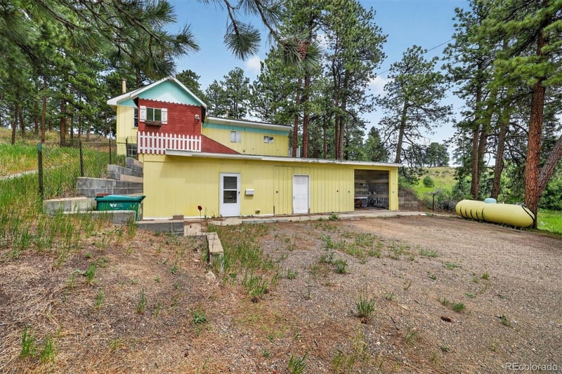 25049 Us Highway 40, Golden, CO 80401