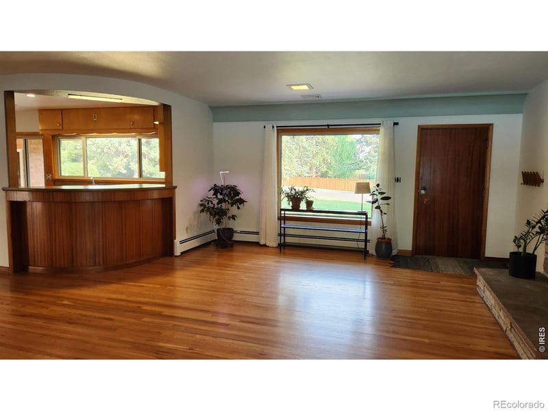 441 11th St, Loveland, CO 80537