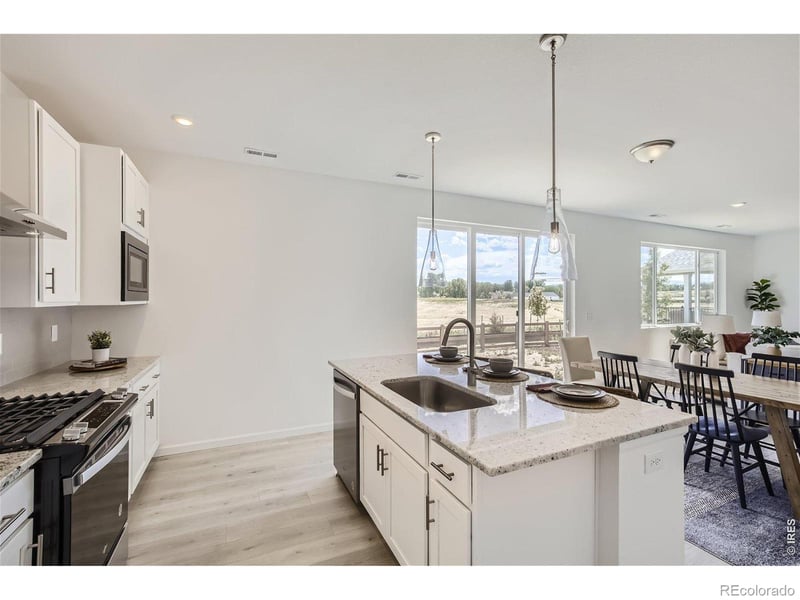 7338 White River St, Frederick, CO 80530