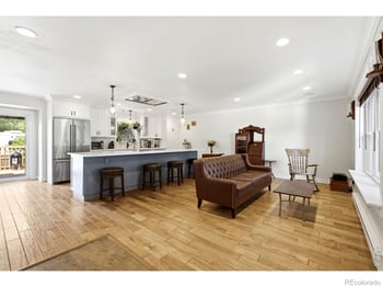 5217 Greenview Dr, Fort Collins, CO 80525