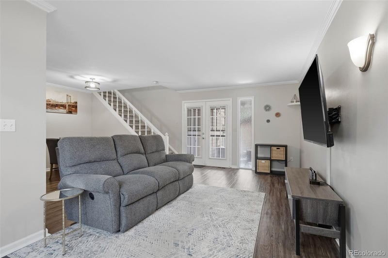 1912 Balsam St, Lakewood, CO 80227