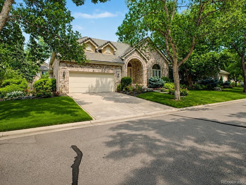 85 Silver Fox Dr, Littleton, CO 80121