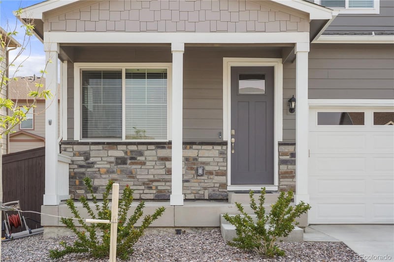 9936 Ceylon Ct, Commerce City, CO 80022