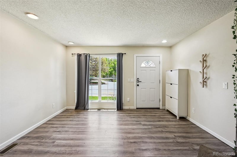 1732 Blackhawk Way #C, Aurora, CO 80012