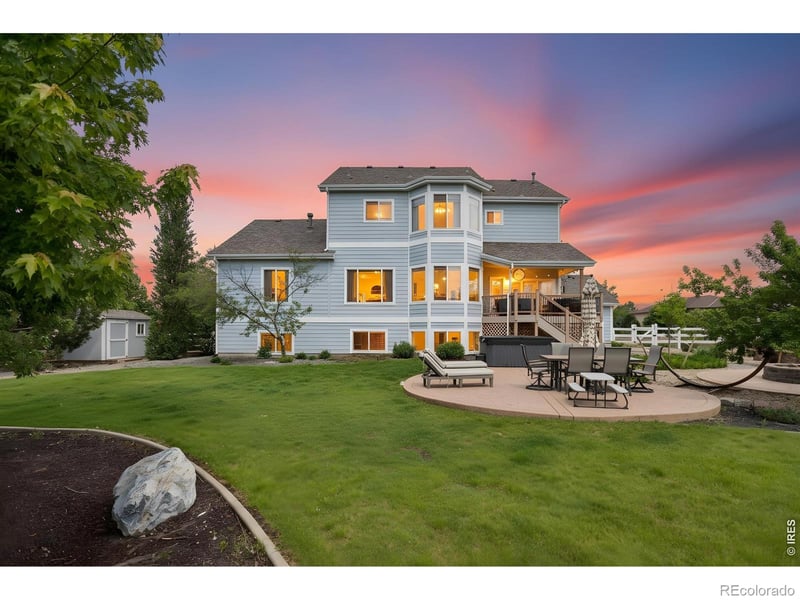 3433 Cottonwood Cir, Longmont, CO 80504