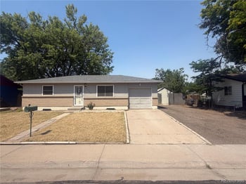 5559 Potomac Way, Denver, CO 80239