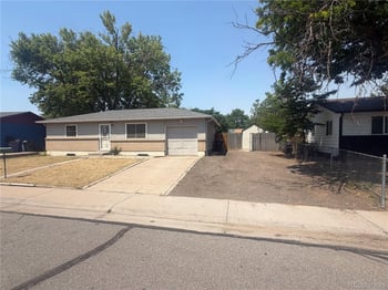 5559 Potomac Way, Denver, CO 80239