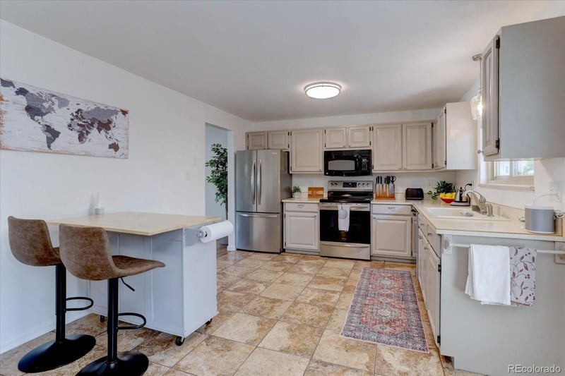 1213 Holland Ct, Lakewood, CO 80232