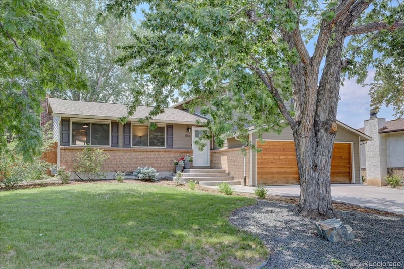 1213 Holland Ct, Lakewood, CO 80232