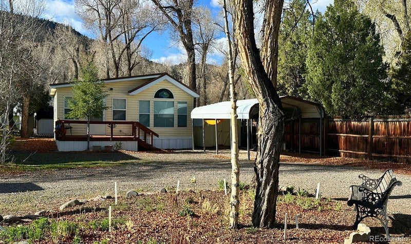 6 Okie Ln, South Fork, CO 81154