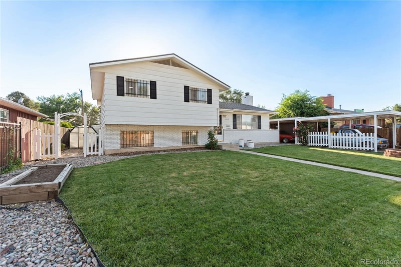 2932 Pennsylvania Ave, Colorado Springs, CO 80907