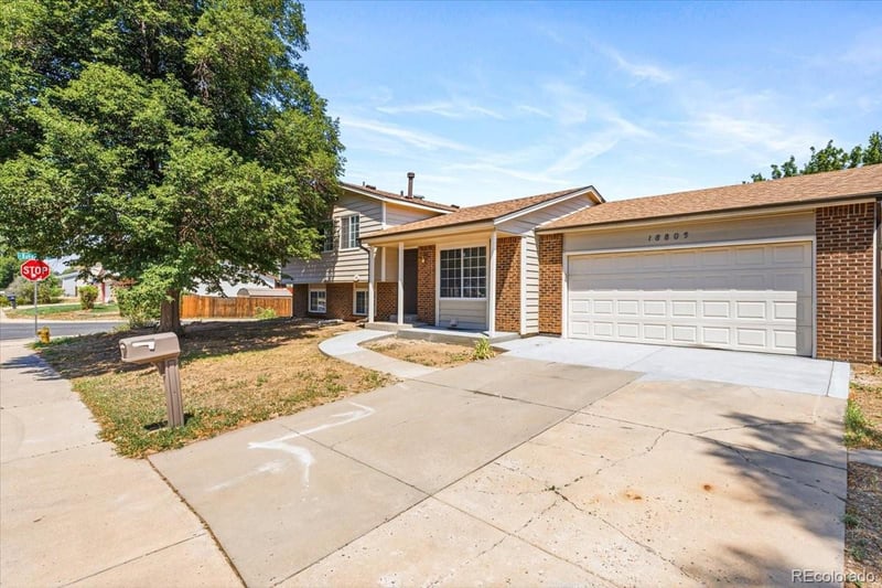 18805 E Napa Dr, Aurora, CO 80013