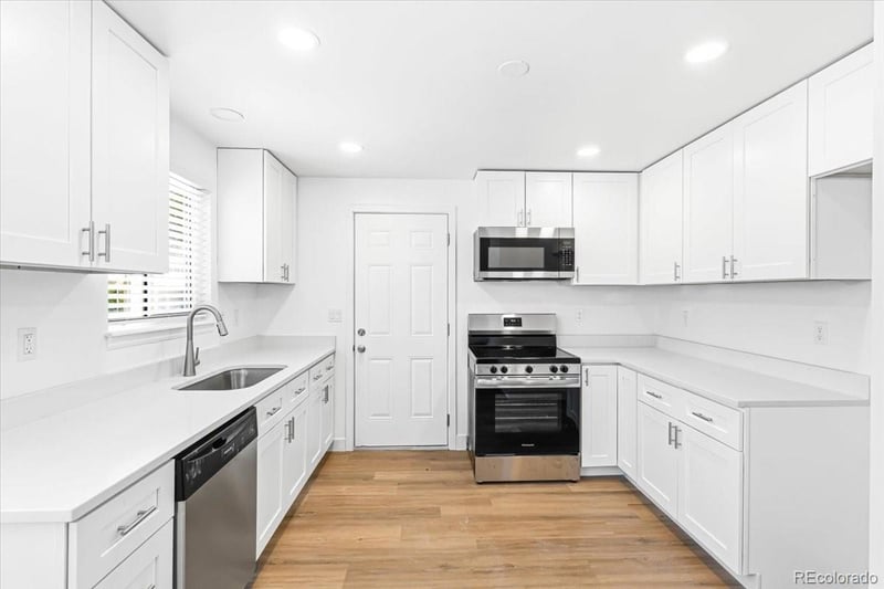 18805 E Napa Dr, Aurora, CO 80013