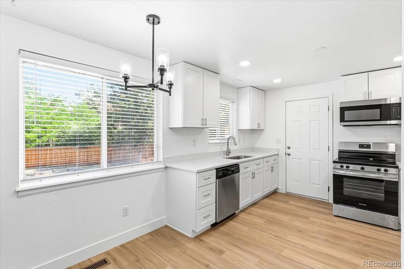 18805 E Napa Dr, Aurora, CO 80013