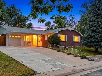 778 W Briarwood Ave, Littleton, CO 80120