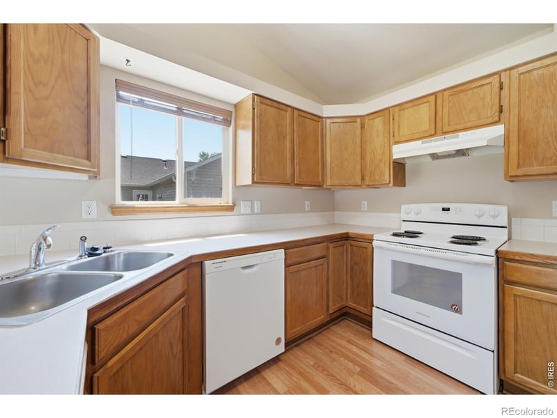 305 12th St, Windsor, CO 80550